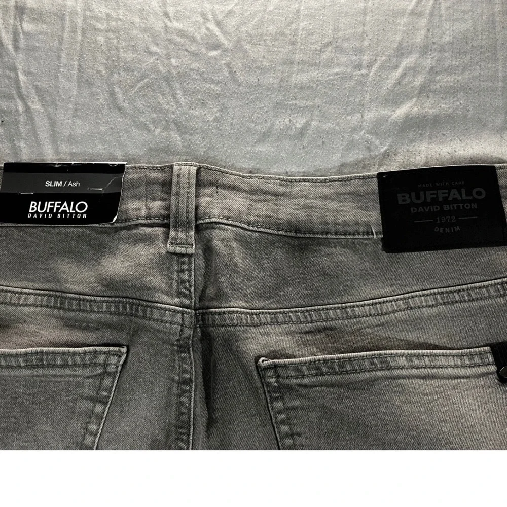 Buffalo David Bitton Slim Ash Jeans Men's Size 34x30* Straight Gray Denim New